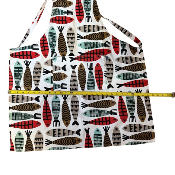 NOW Colorful Fish Pattern Apron - Picture 8 of 8